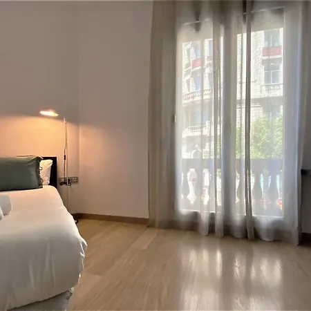 Fisa Gran Via Lägenhet Barcelona
