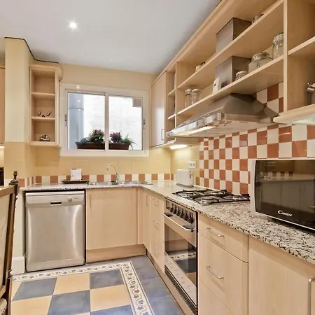 Fisa Gran Via Apartment Barcelona